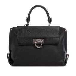 朗吉箱包產(chǎn)品綜合解析 圖片展示、加盟店評估與服裝系列介紹